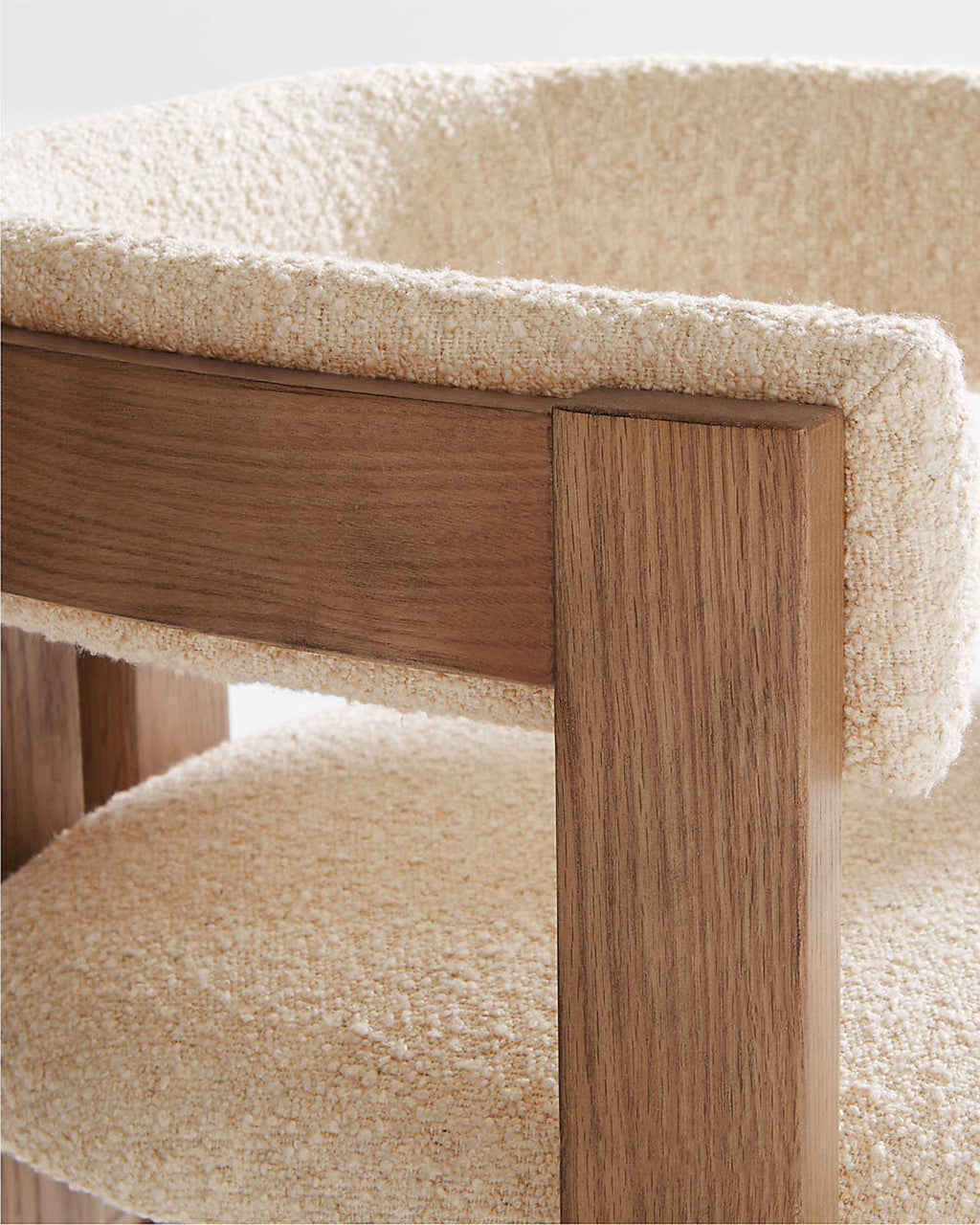 Soren Armchair