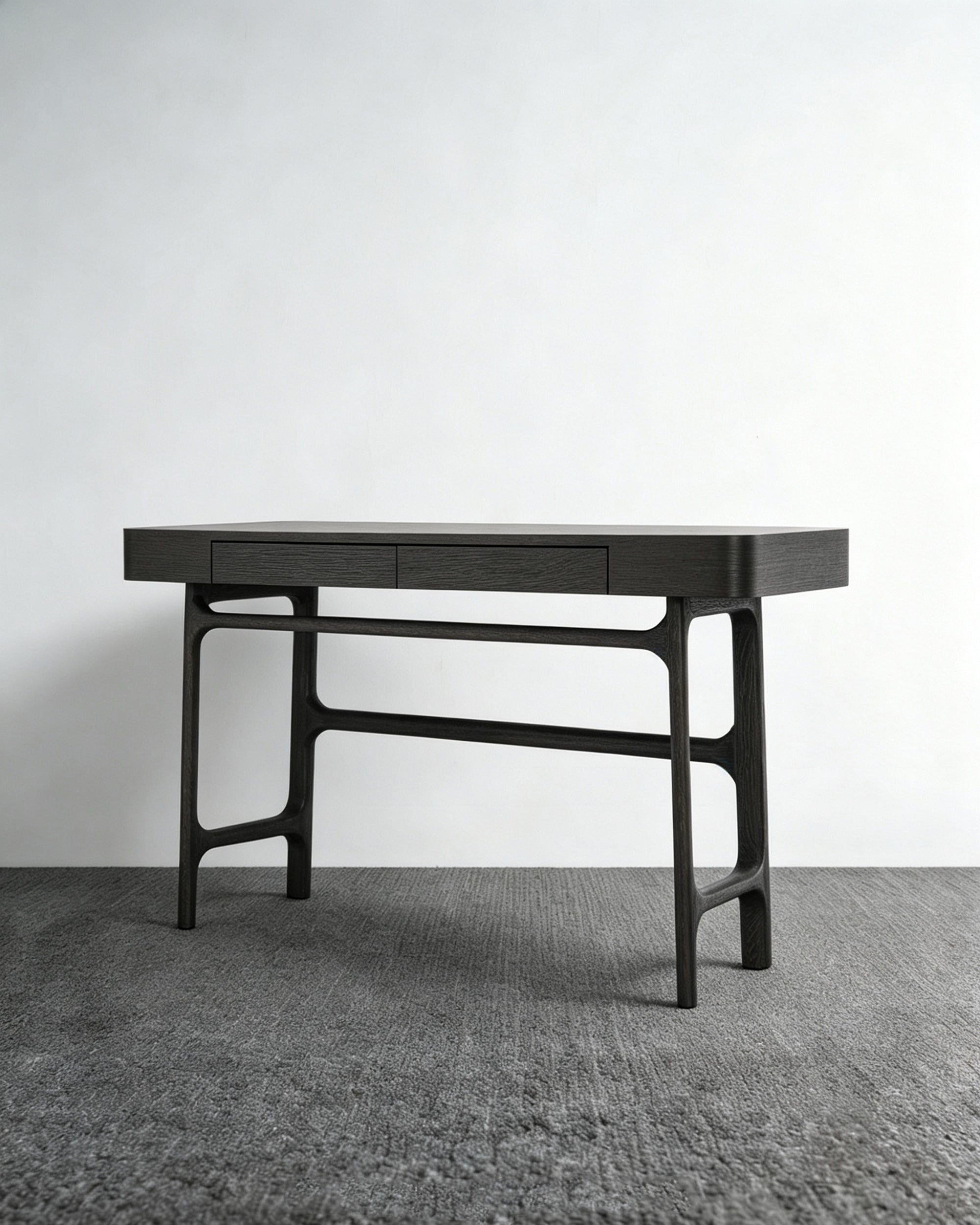 Taro Writing Desk