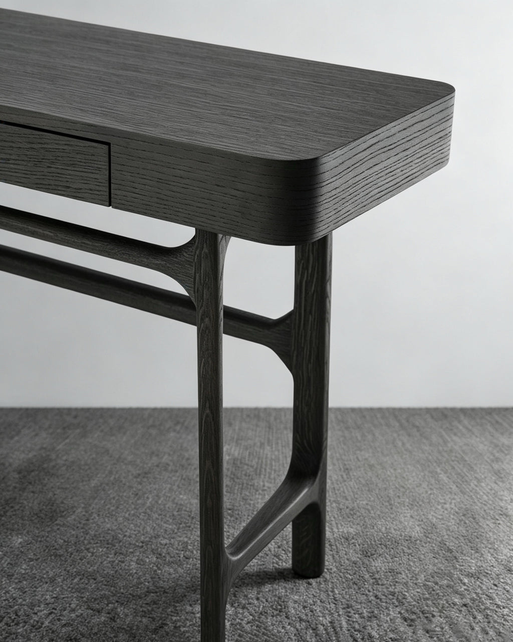 Taro Writing Desk