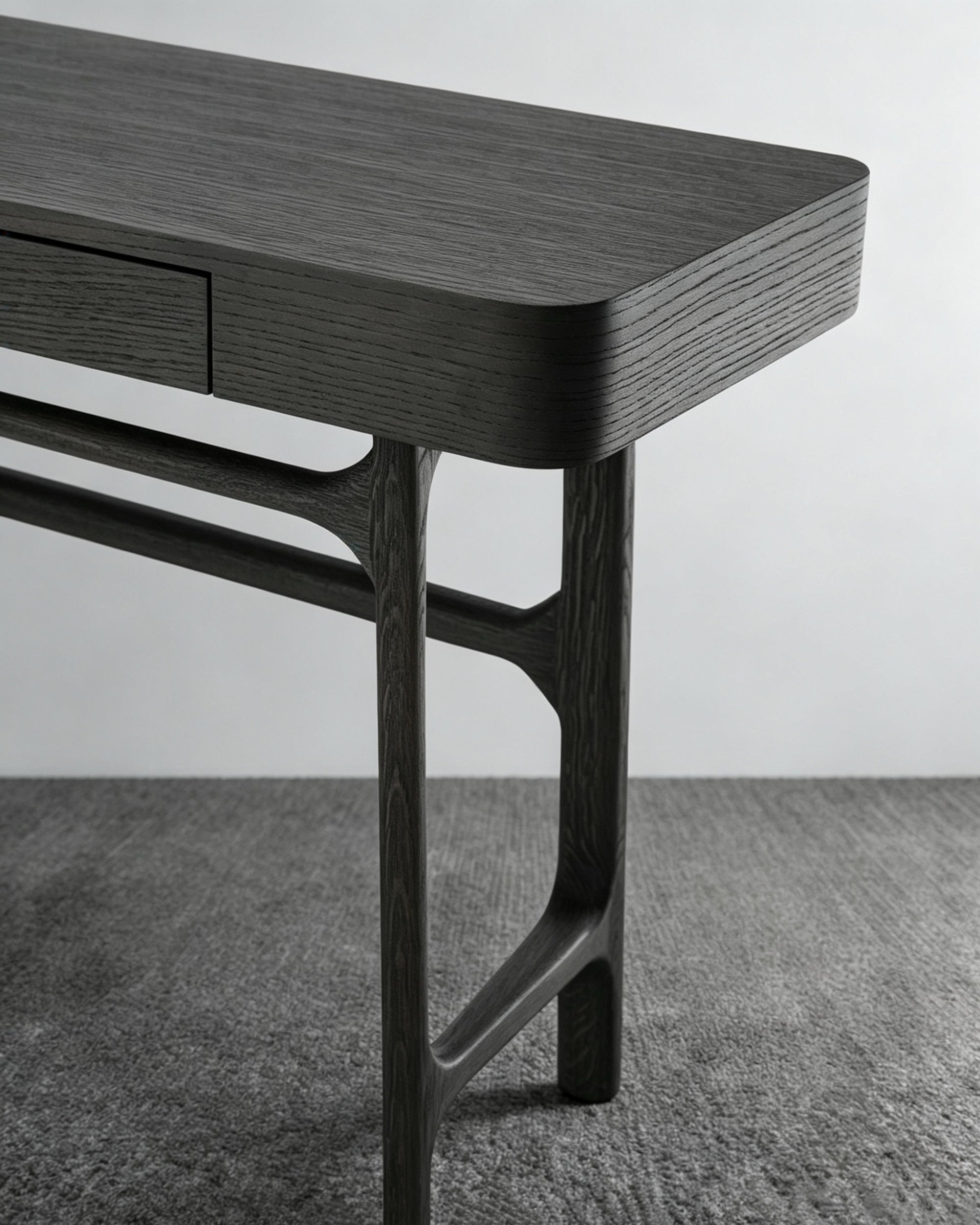 Taro Writing Desk