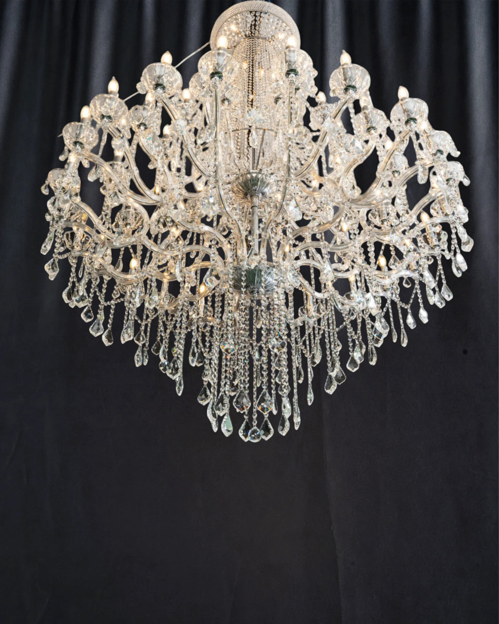 Versailles Grand Chandelier